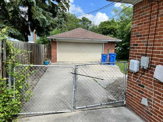 8168 Virgil St - Photo 2 of 8