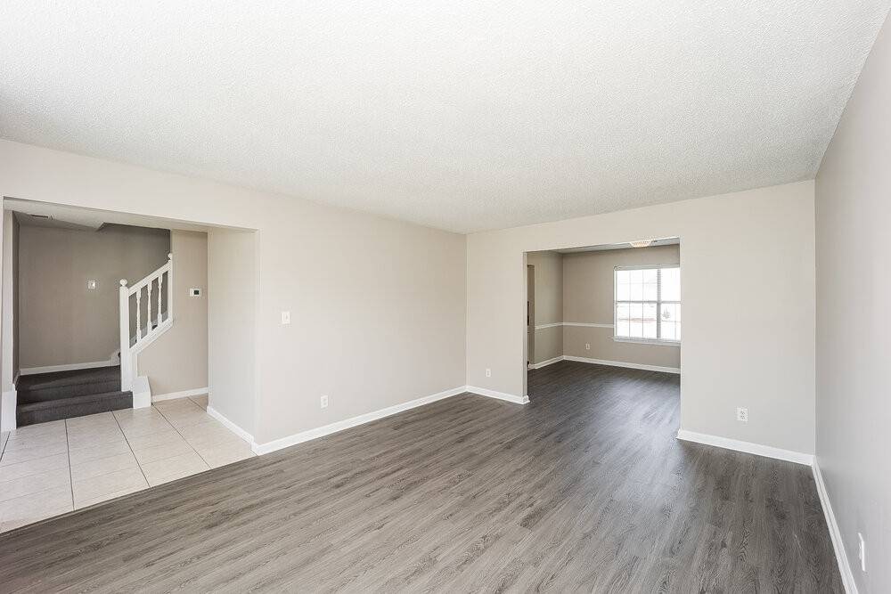 3474 Clifton Farm Dr - Photo 4 of 20