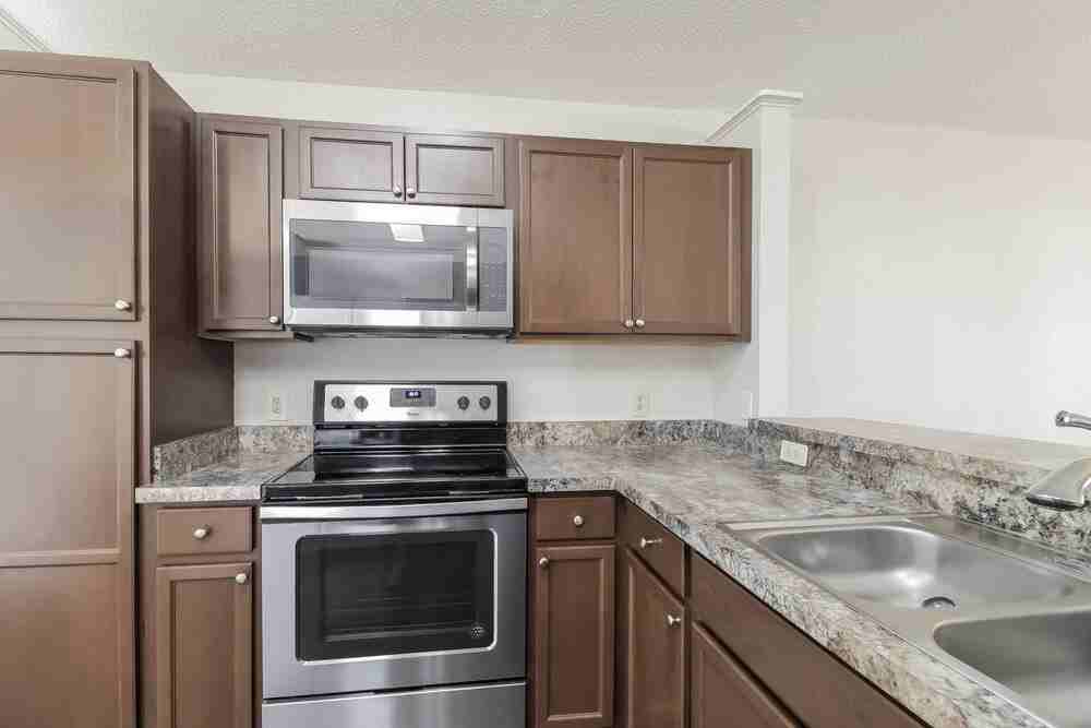 1032 Kelly Creek Cir - Photo 7 of 16