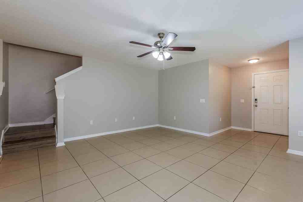 11821 Mango Cross Ct - Photo 6 of 19