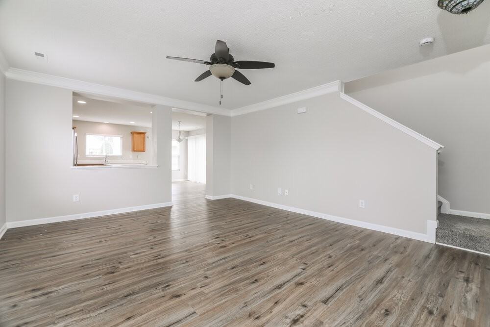 3748 Tryon Ridge Dr - Photo 4 of 17