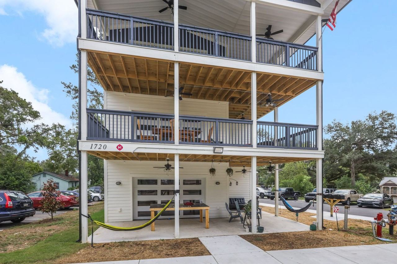 1720 Airport Drive - Photo 4 of 27
