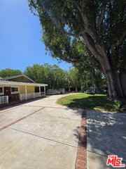 22814 Dolorosa St - Photo 2 of 8