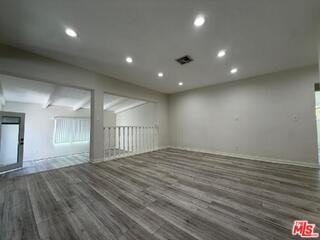 15830 Blackhawk St - Photo 5 of 8