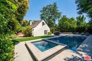 featured image of 23057 Sylvan St