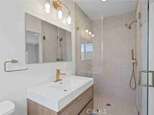 18724 Frankfort St - Photo 5 of 8
