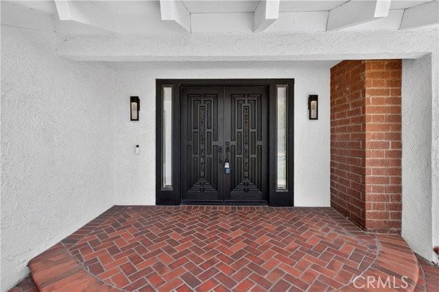 2423 Joel Dr - Photo 3 of 7