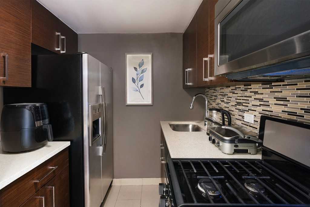 East 34th Street #2202 - Photo 6 of 8