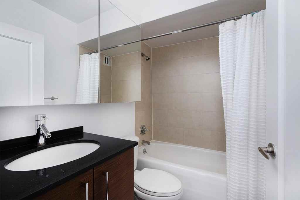 East 34th Street #2202 - Photo 7 of 8
