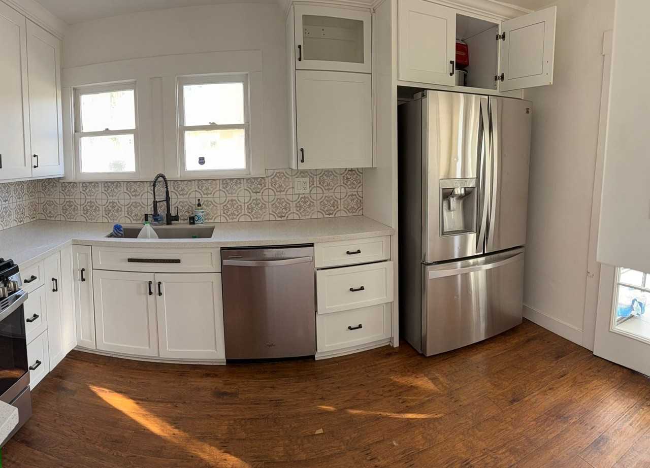 3862 Mckenzie St - Photo 2 of 14