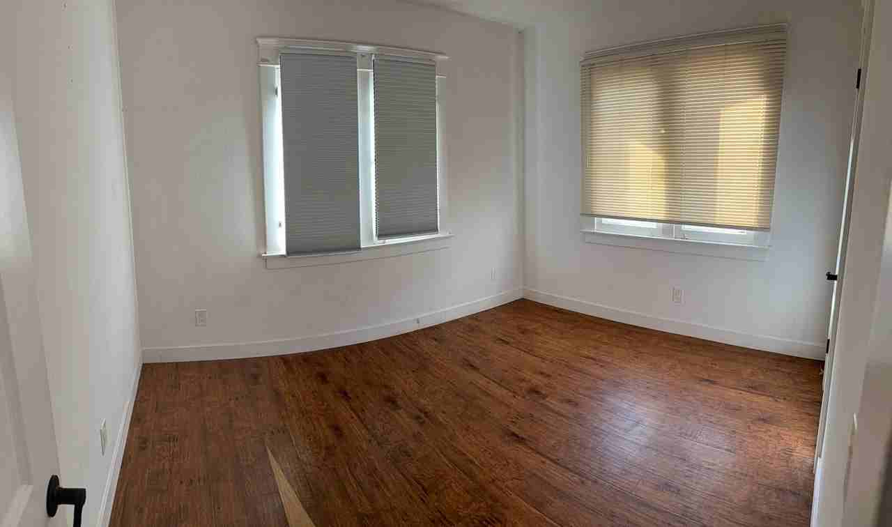3862 Mckenzie St - Photo 7 of 14