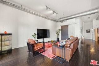 13320 Beach Ave #103 - Photo 3 of 8