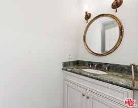 860 Bronze Ln - Photo 4 of 8