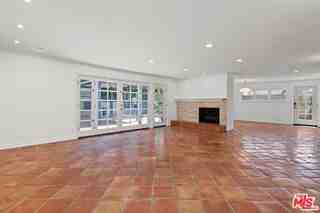 860 Bronze Ln - Photo 5 of 8