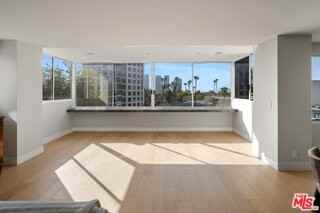 875 Comstock Ave #4B - Photo 4 of 8