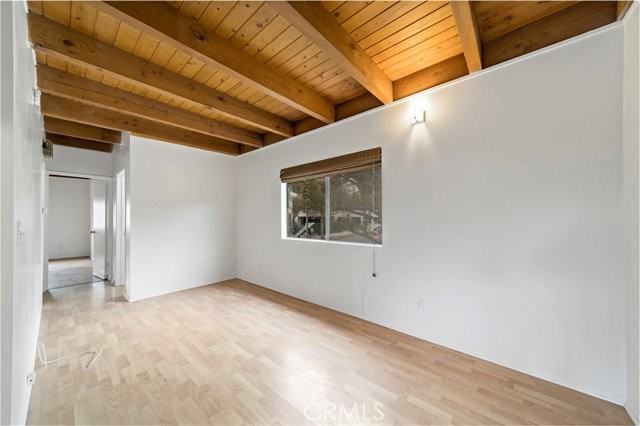 400 N Maple Dr #A - Photo 6 of 8
