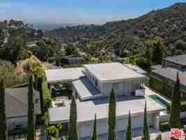 featured image of 2189 Summitridge Dr