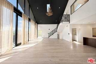 2230 Glendale Blvd - Photo 4 of 8