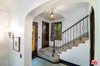 130 S Catalina St - Photo 3 of 8