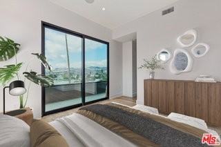 1436 Edgecliffe Dr #103 - Photo 6 of 8
