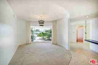 6125 Bedford Ave - Photo 7 of 8