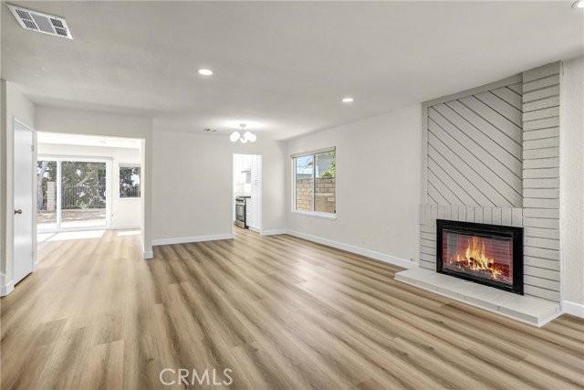 452 Vista Del Norte - Photo 4 of 7