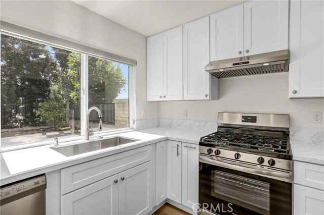 452 Vista Del Norte - Photo 7 of 7