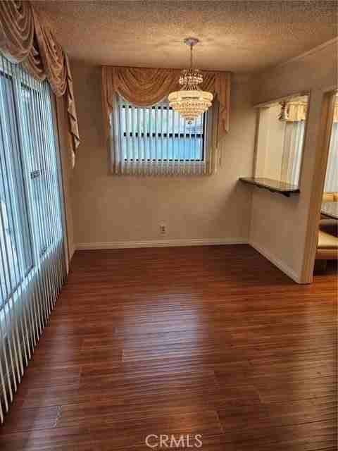 5114 Arvada St - Photo 4 of 8