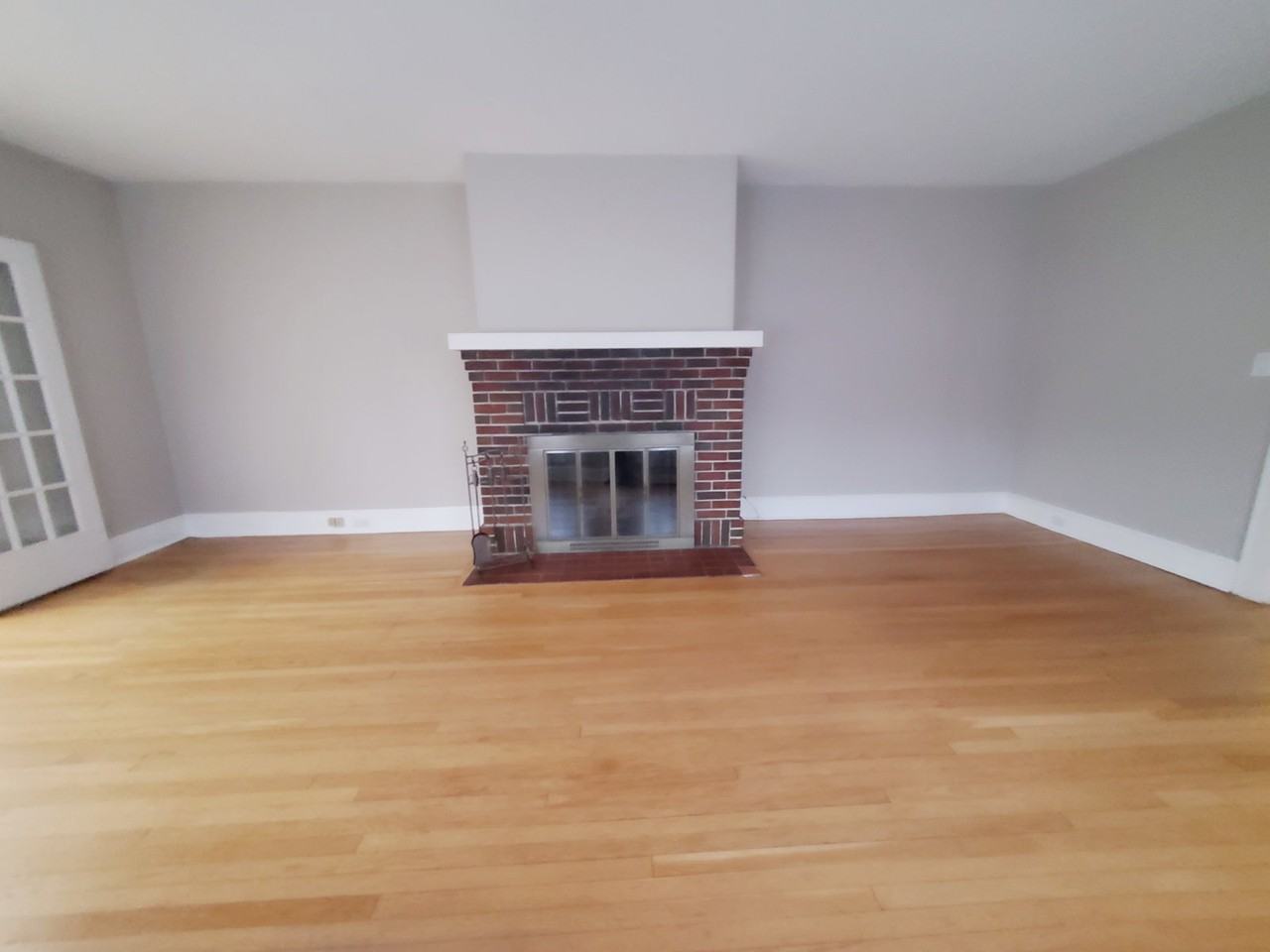181 Strawberry Hill Ave #1 - Photo 5 of 8