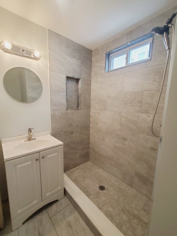 21 Cushing St #1 - Photo 6 of 8