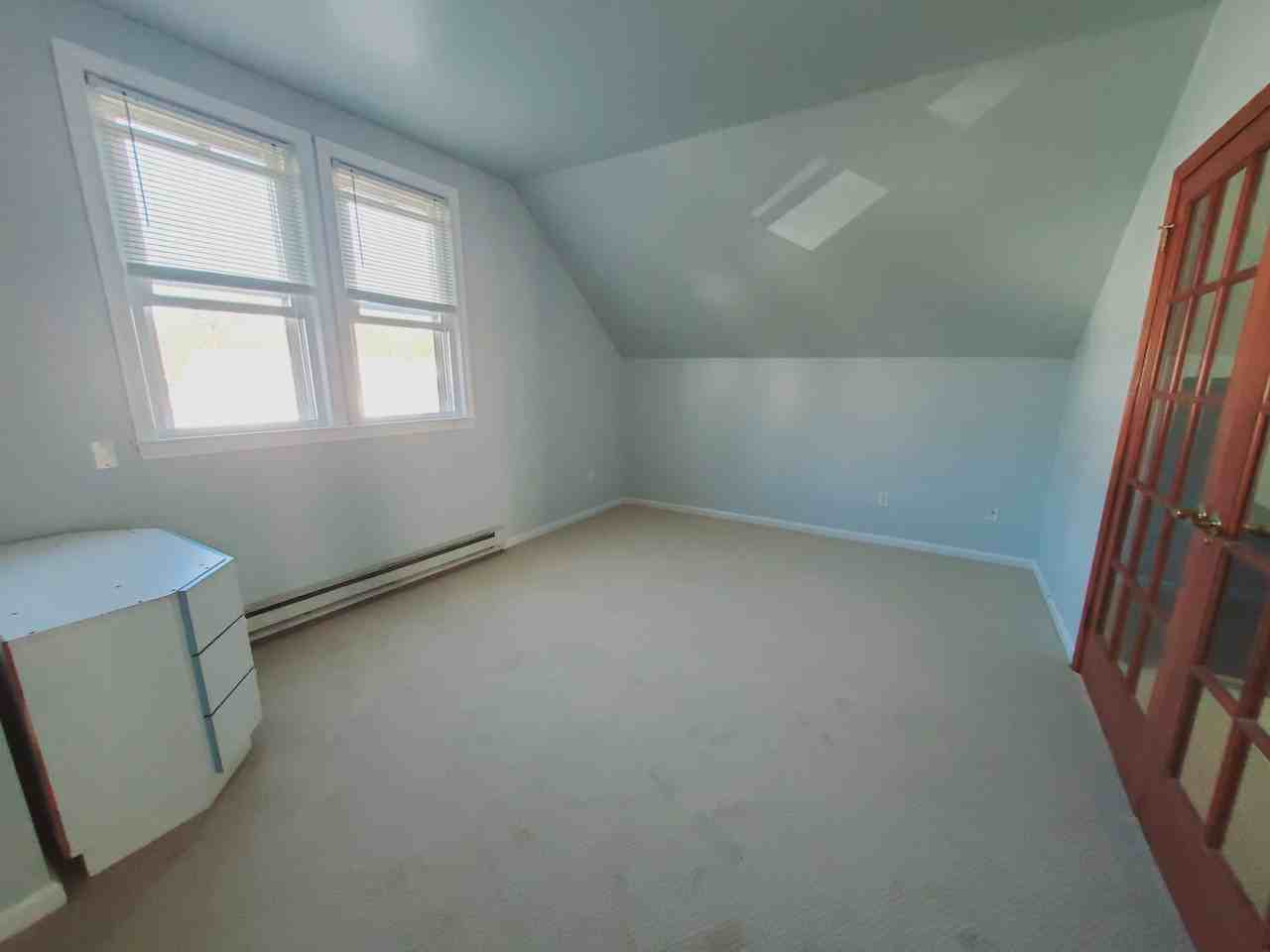 94 Colonial Rd #3 - Photo 5 of 6