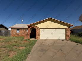 521 Merrill Dr - Photo 1 of 1