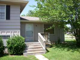 featured image of 2711 Ridge Ct #C