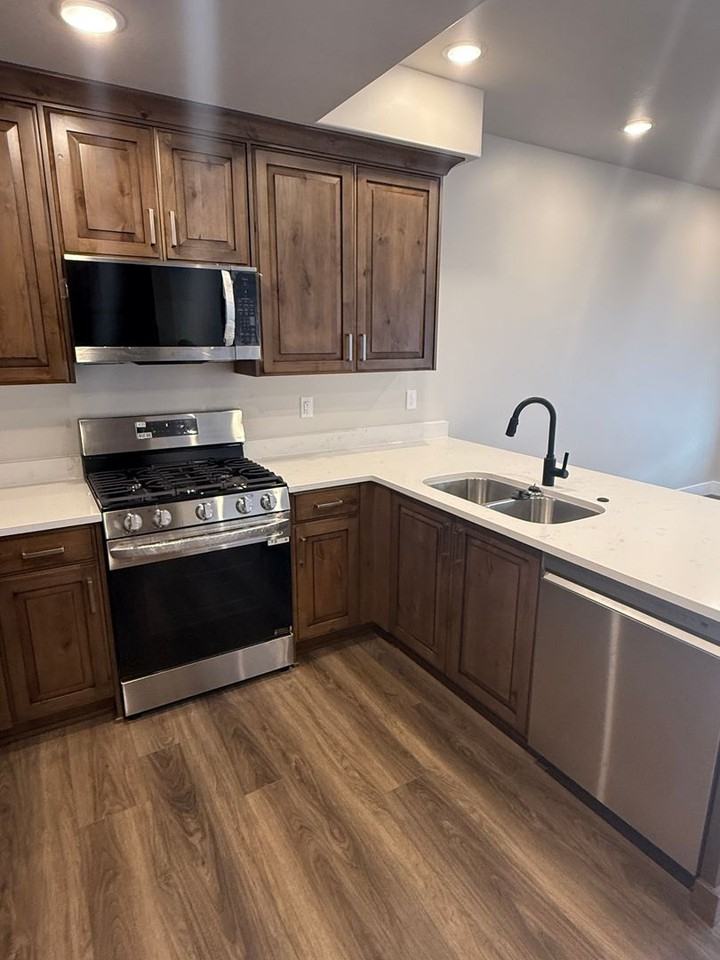 3090 N 1675 E - Photo 6 of 14