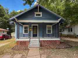 featured image of 1627 E Cairo St