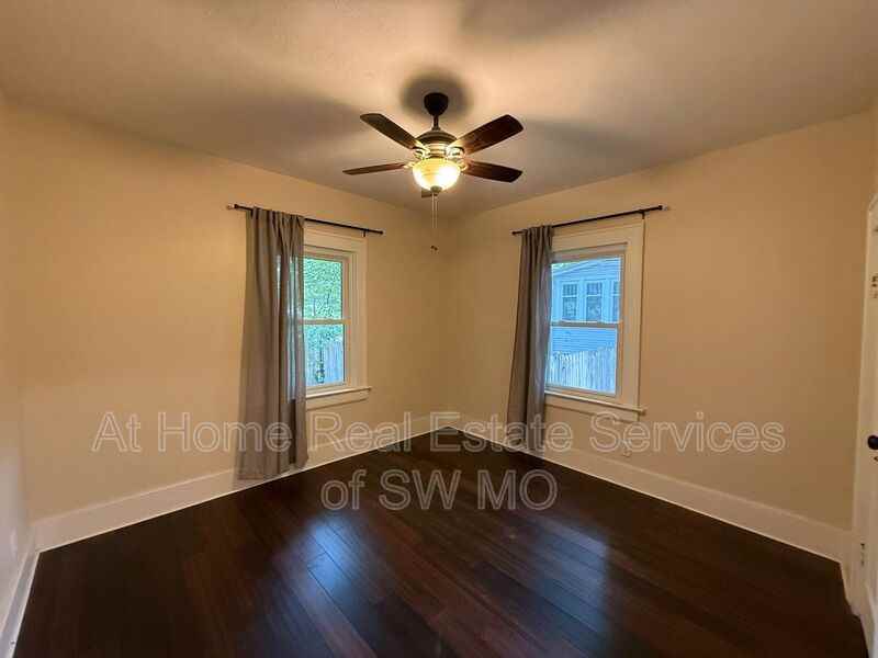 1627 E Cairo St - Photo 6 of 12