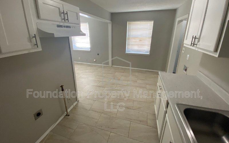 5168 Neely Rd - Photo 6 of 27