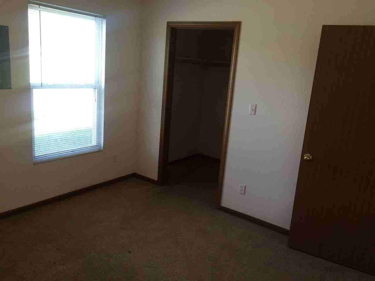Jacksonville Apartments - Photo 5 of 19