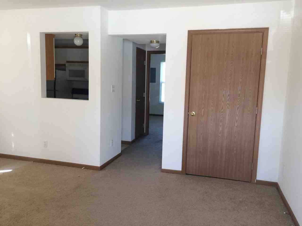 Jacksonville Apartments - Photo 6 of 19