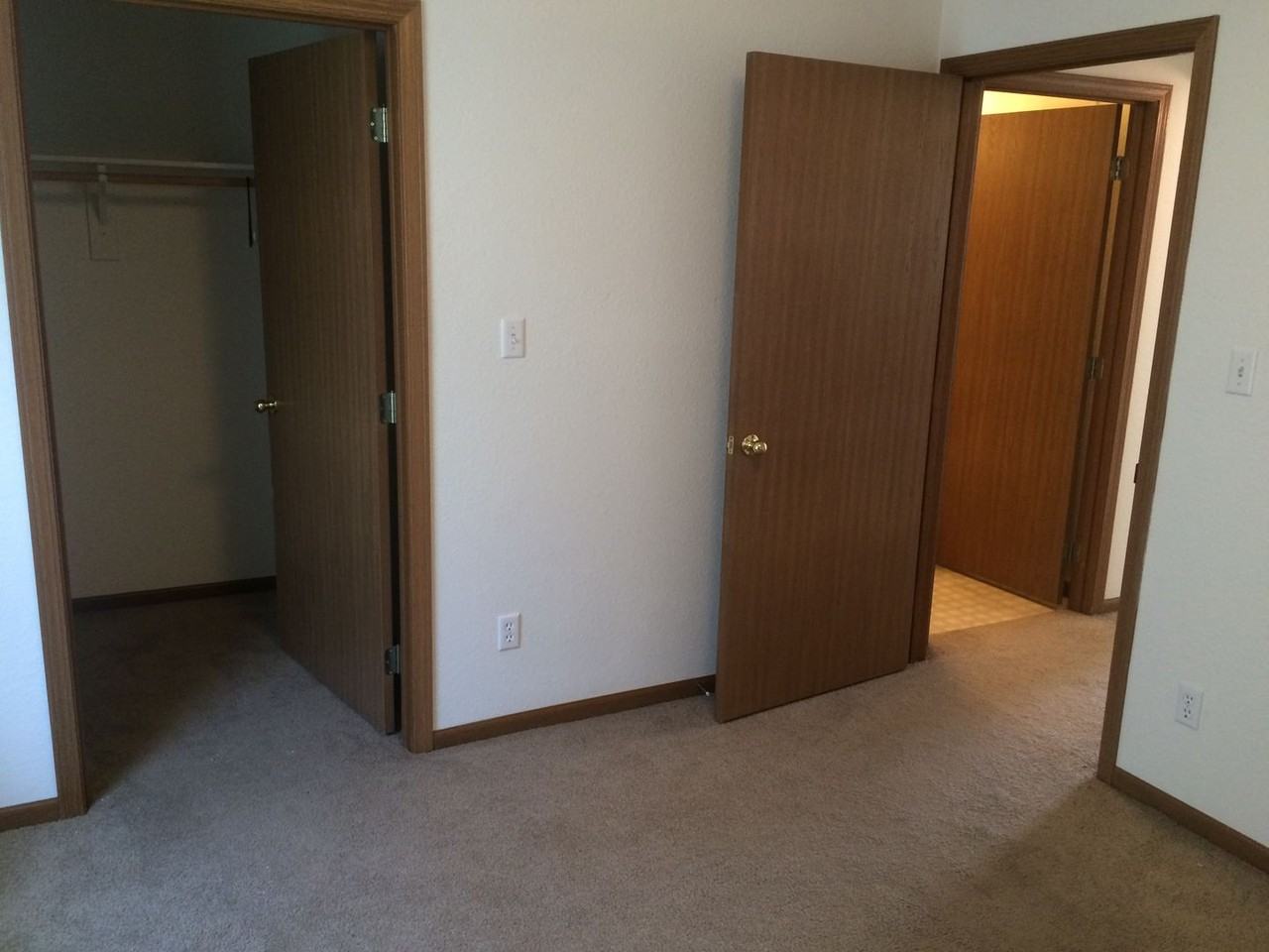 Jacksonville Apartments - Photo 7 of 19