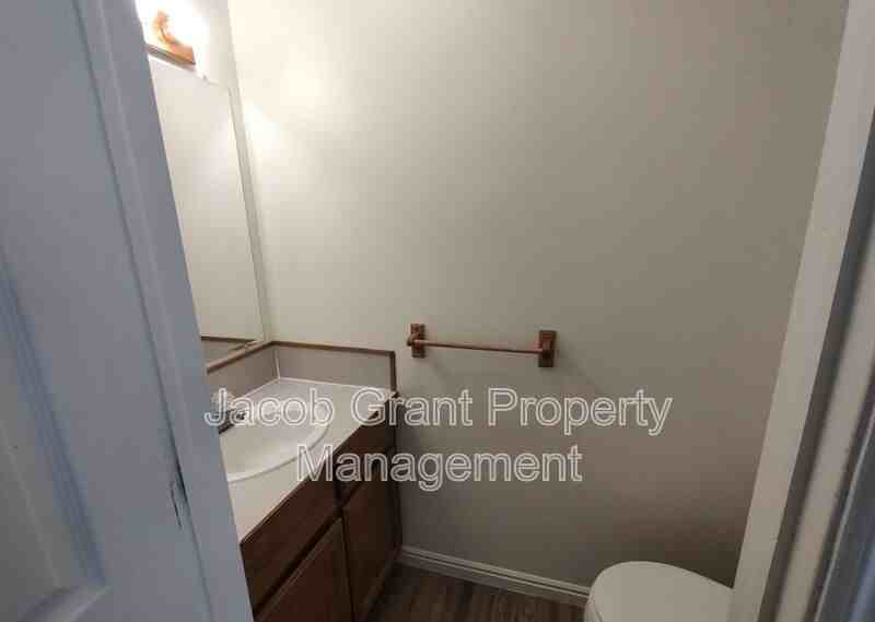 4946 Cole St #1 - Photo 4 of 12
