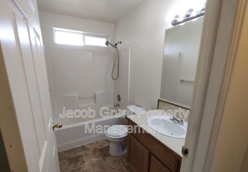 4946 Cole St #1 - Photo 7 of 12