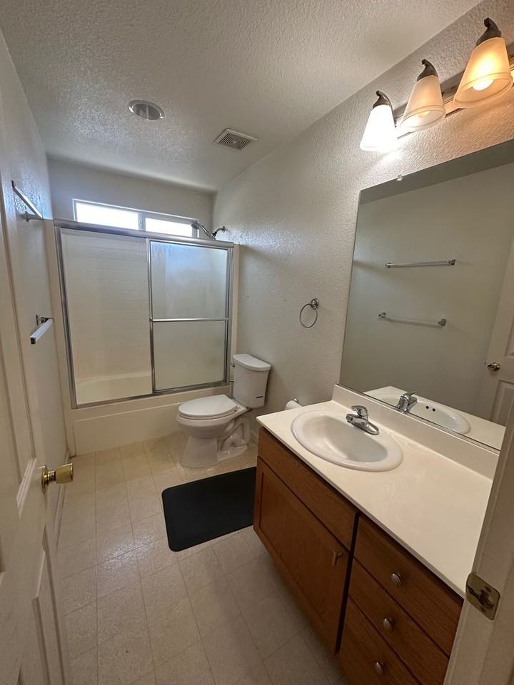 2705 Jayden Way - Photo 3 of 12