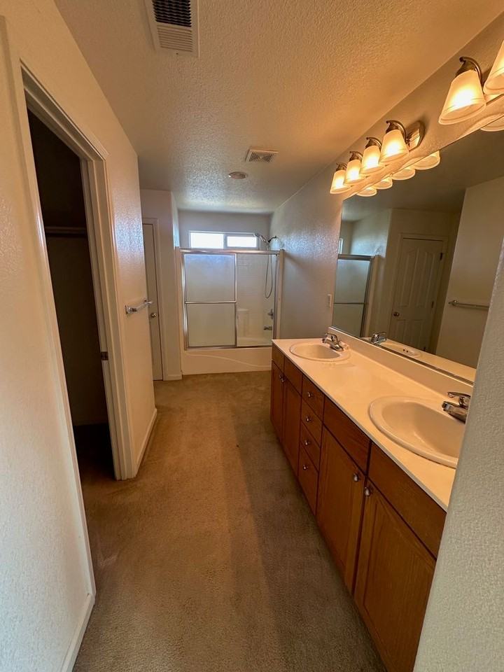 2705 Jayden Way - Photo 4 of 12