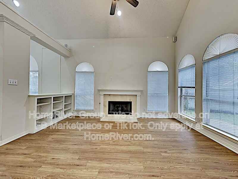 3812 Waterford Dr - Photo 2 of 25