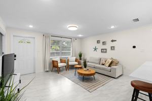 featured image of 578 Companion Way