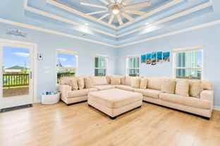 947 S Gateway - Photo 1 of 1