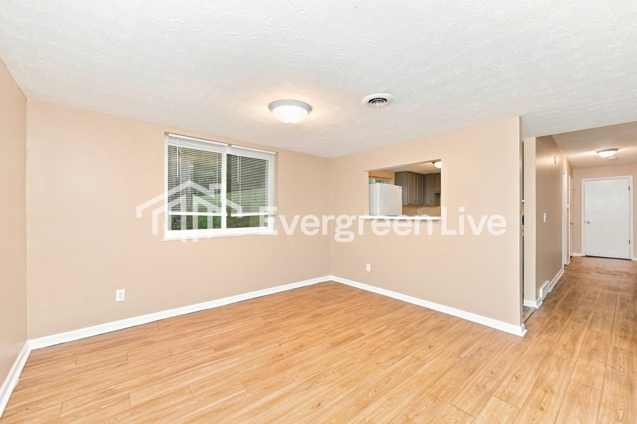 4219 Foley Rd - Photo 5 of 16