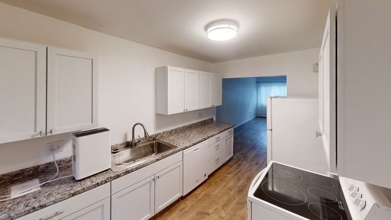1112 Fountain St #B - Photo 2 of 11