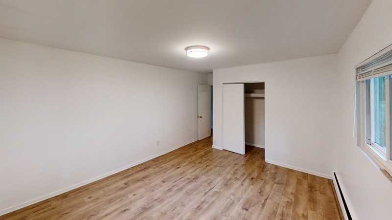 1112 Fountain St #B - Photo 4 of 11